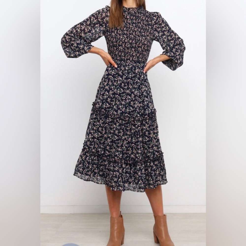 Petal & Pup Valente Dress - Navy (Size 2)